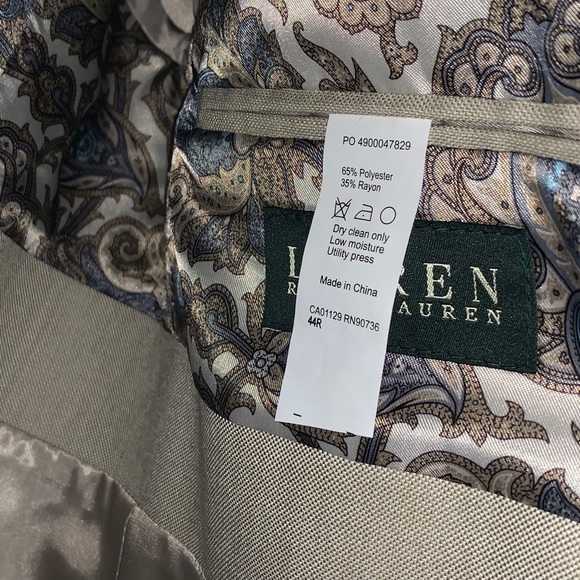 Ralph Lauren blazer 200 - Picture 2 of 5